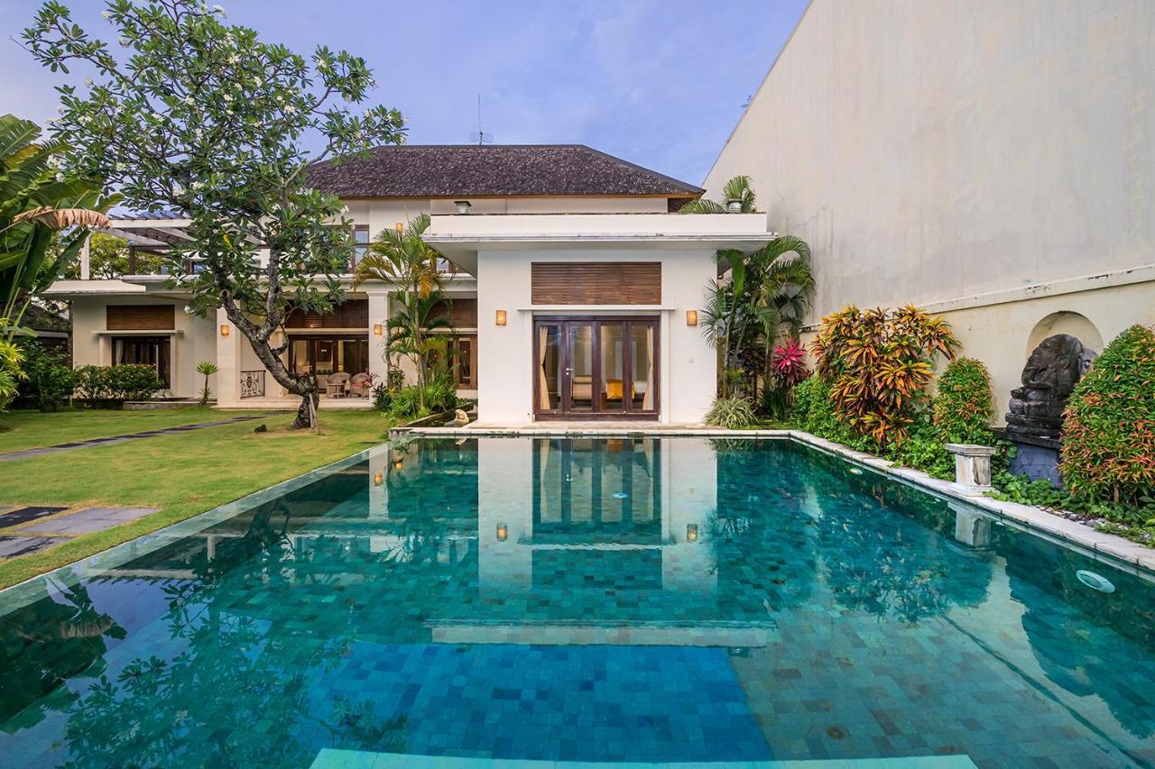 Bali Villa Lotus Seminyak Exterior foto